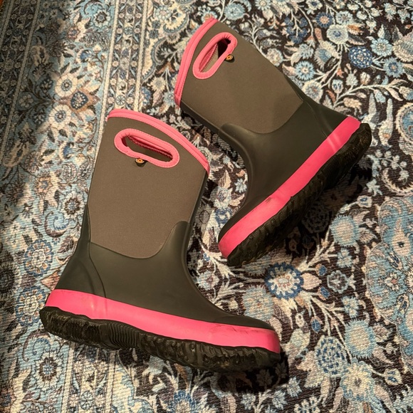 Bogs Other - BOGS Waterproof Rain Boots Youth Size 3